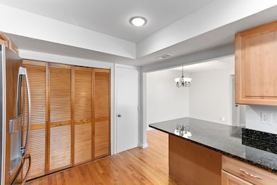 133 Greenbrook Dr unit 133, Stoughton, MA 02072 - photo 6