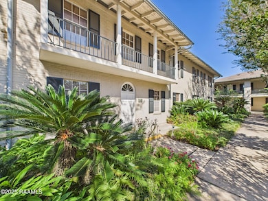 213 Bendel Rd unit 213, Lafayette, LA 70503 - photo 2