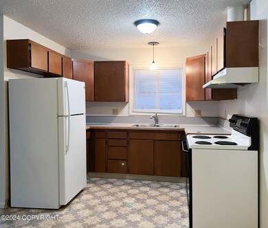6342 E 16th Ave unit 4, Anchorage, AK 99504 - photo 5
