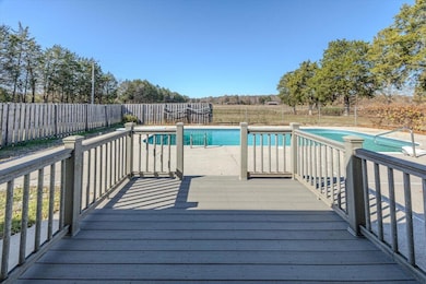 602 Moore Rd, Charleston, TN 37310 - photo 7