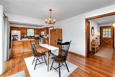 806 N Mohawk Ave, Independence, MO 64056 - photo 7