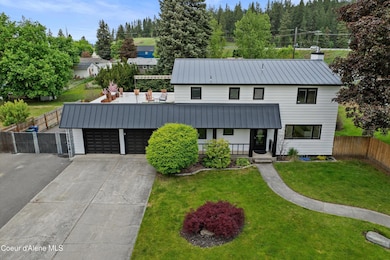01-Aerial front of home