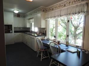 919 Fuller Kitchen