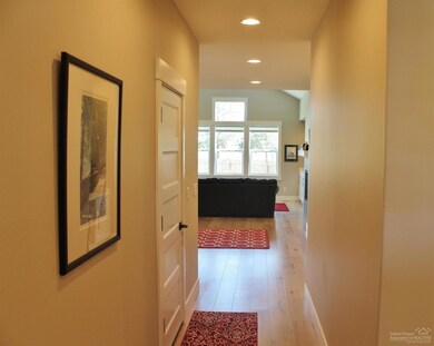 20394 Penhollow Ln, Bend, OR 97702 - photo 4