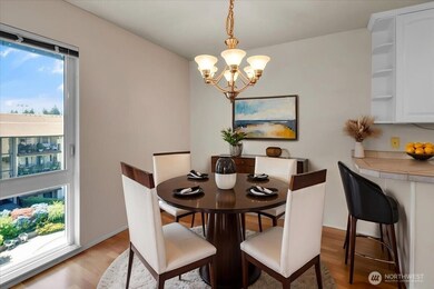 13229 Linden Ave N unit 510B, Seattle, WA 98133 - photo 5