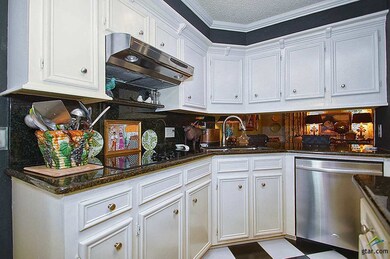 810 Bradley Ct, Tyler, TX 75703 - photo 7