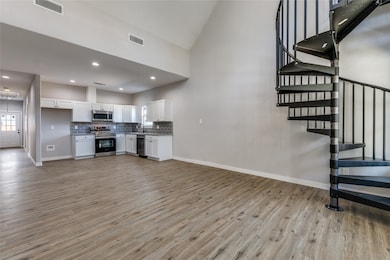 313 N Main, Randolph, TX 75475 - photo 7