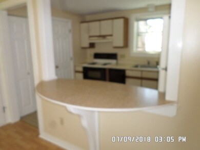 26 Lowell St unit F, Rochester, NH 03867 - photo 3