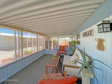 Screened Patio 2
