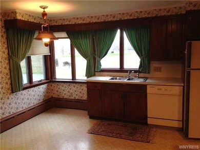 Kitchen. Hardwood Cherry Cabinetree