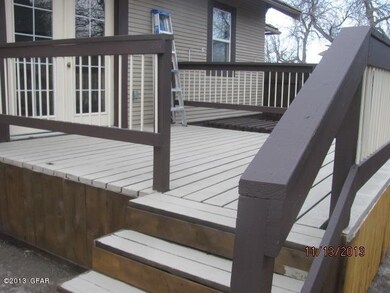 SIDE DECK