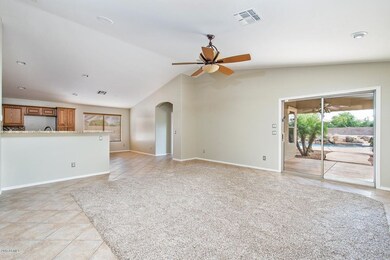 4130 S Dewdrop Ct Gilbert AZ-large-005-1