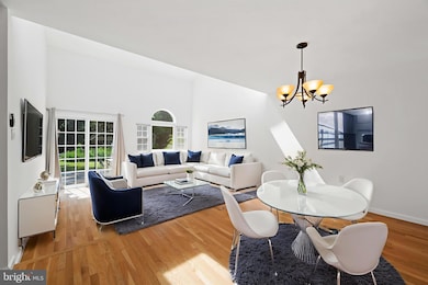 14069 Saddleview Dr, North Potomac, MD 20878 - photo 2