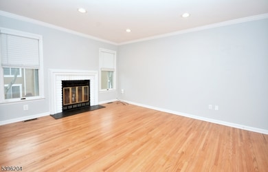 13 Eton Ct, Bedminster, NJ 07921 - photo 2