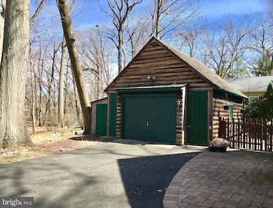 181 E Ward St, Hightstown, NJ 08520 - photo 5