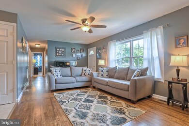 101 Lynmar Ave, Palmyra, PA 17078 - photo 4