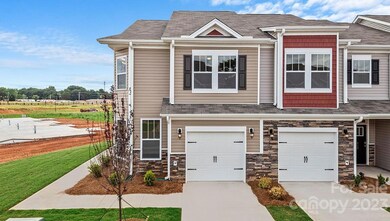 26 Ravens Ridge Rd, Hendersonville, NC 28792 - photo 2