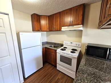 The Hausten unit 905, Honolulu, HI 96826 - photo 3