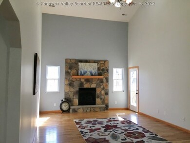 419 Pebble Creek Dr, Fraziers Bottom, WV 25082 - photo 4