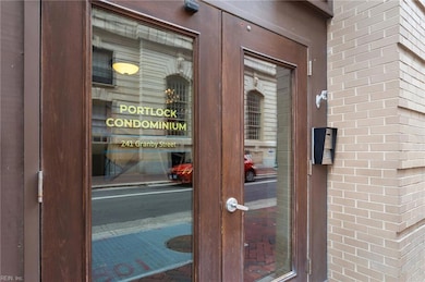 241 Granby St unit 40, Norfolk, VA 23510 - photo 3