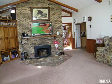 103 Williams Dr, Harrisburg, IL 62946 - photo 3