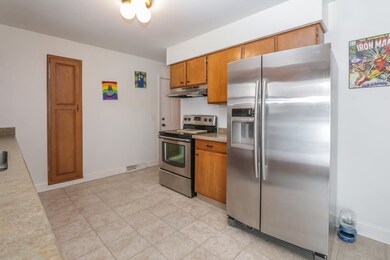 272 Waterman St, Oregon, WI 53575 - photo 6