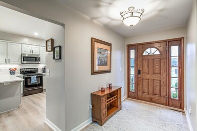 57377 Karington Ct, Elkhart, IN 46516 - photo 2