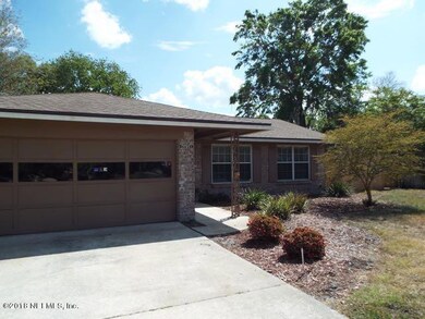 4658 Rhett Ct, Jacksonville, FL 32210 - photo 4