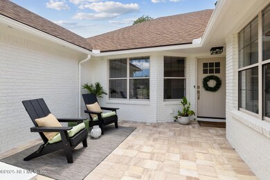 5-web-or-mls-53 Waterbridge Pl (5 of 56)