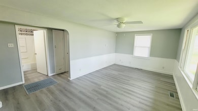 1262 S Main St, Dunkirk, IN 47336 - photo 4