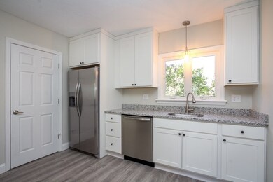 557 Sanford Rd unit 561, Westport, MA 02790 - photo 4