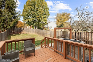 1458 Farmcrest Way, Silver Spring, MD 20905 - photo 4