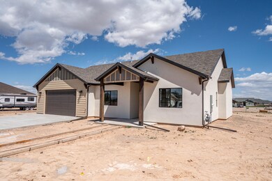 2422 W 4875 N-11