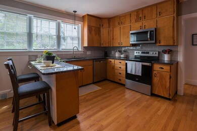 06 Kitchen