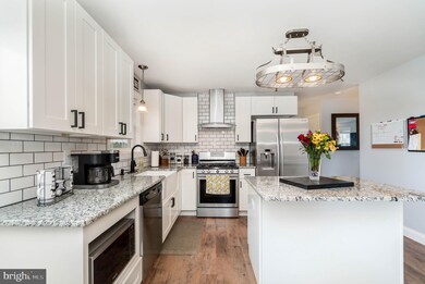 315 Riviera St, Mount Wolf, PA 17347 - photo 7