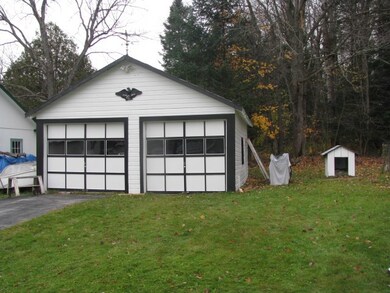 16 Jefferson Ave, Lunenburg, VT 05904 - photo 7