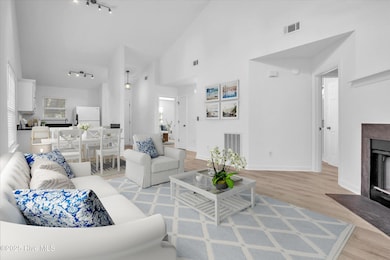 5017 Hewletts Run unit 2, Wilmington, NC 28409 - photo 4