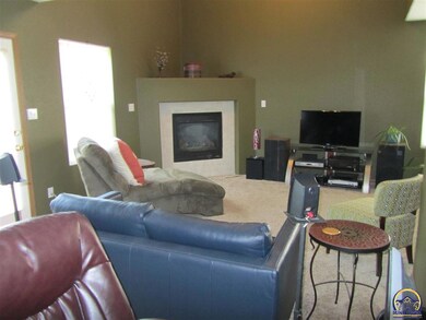 7300 SW 23rd St, Topeka, KS 66614 - photo 3