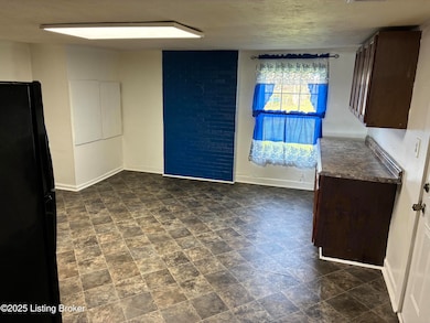 7946 Bagdad Rd, Bagdad, KY 40003 - photo 7