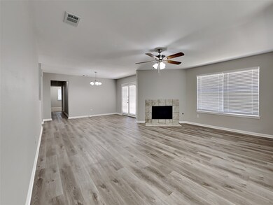 8511 High Mountain Dr, Houston, TX 77088 - photo 3