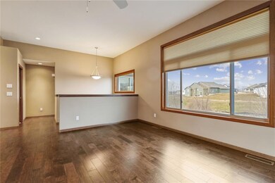 3224 Riviera Ct SW unit B, Cedar Rapids, IA 52404 - photo 5