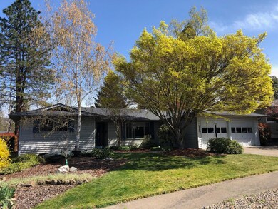 1440 Honeysuckle Ave, Medford, OR 97504 - photo 2