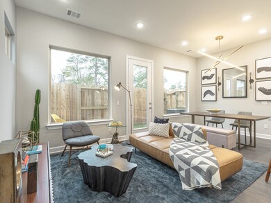 5223 Amber Sunrise Dr, Houston, TX 77018 - photo 5