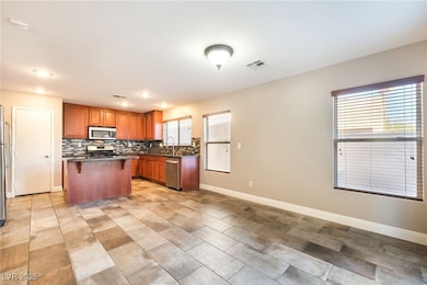 182 Gilliflower Ave, Las Vegas, NV 89183 - photo 5