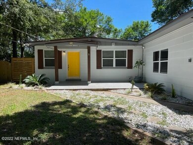 6012 Edgefield Dr, Jacksonville, FL 32205 - photo 2