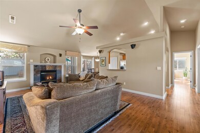 60890 Garrison Dr, Bend, OR 97702 - photo 5