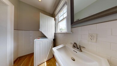 1863 Bryden Rd, Columbus, OH 43205 - photo 5