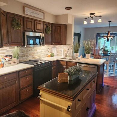 Kitchen with island