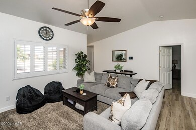 3098SilversmithDr_10