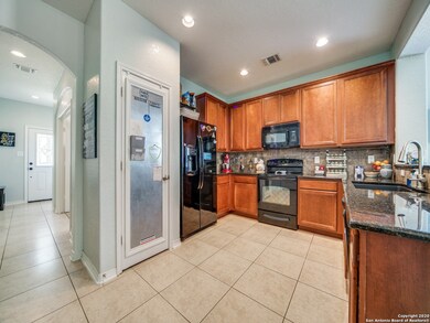 11931 Cheney Glen, San Antonio, TX 78254 - photo 6